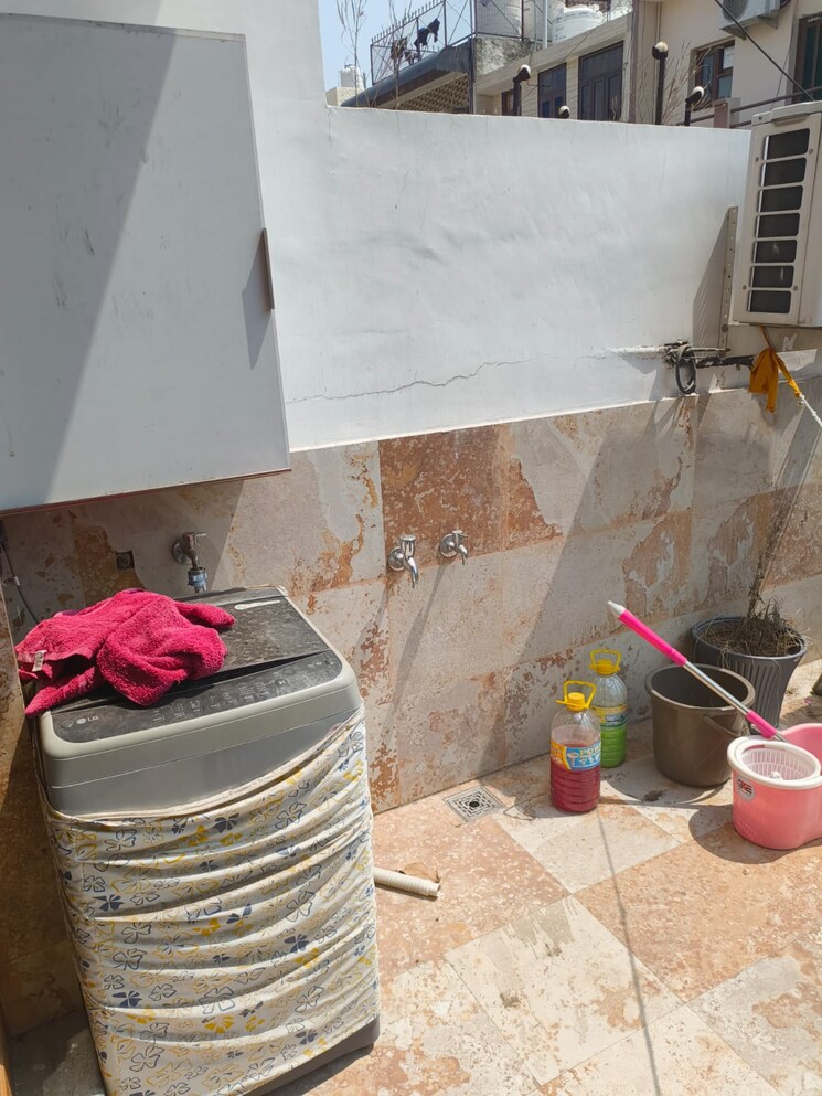 Team Area, sector 22 3 Bedroom 3000 Sq.Ft. Builder Floor In Sector 22 Chandigarh 8975617