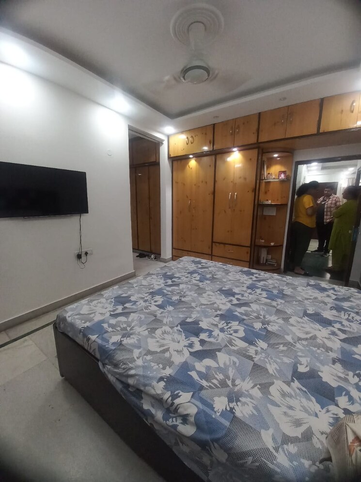 Bedroom, ss-mayfield-gardens 3 Bedroom 1800 Sq.Ft. Builder Floor In Sector 51 Gurgaon 8975639