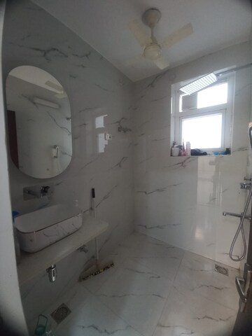 Bathroom in 3 BHK Builder Floor at SS Mayfield Gardens, Sector 51 – for Rent