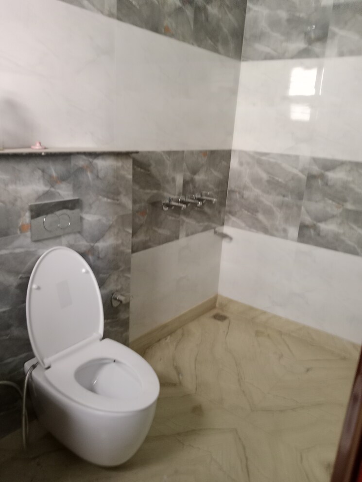 Bathroom, huda 2 Bedroom 988 Sq.Ft. Builder Floor In Huda Panipat 8975640