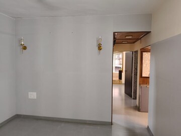 Room in 2 BHK Apartment at Jai Ashoka CHS, Goregaon East – for Rent