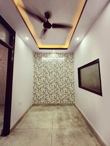  2 BHK Builder Floor at Govindpuri – for Sale