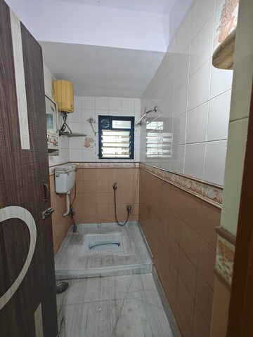 Attached Bathroom in 2 BHK Apartment at Sai Satnam CHS, Nerul – for Rent