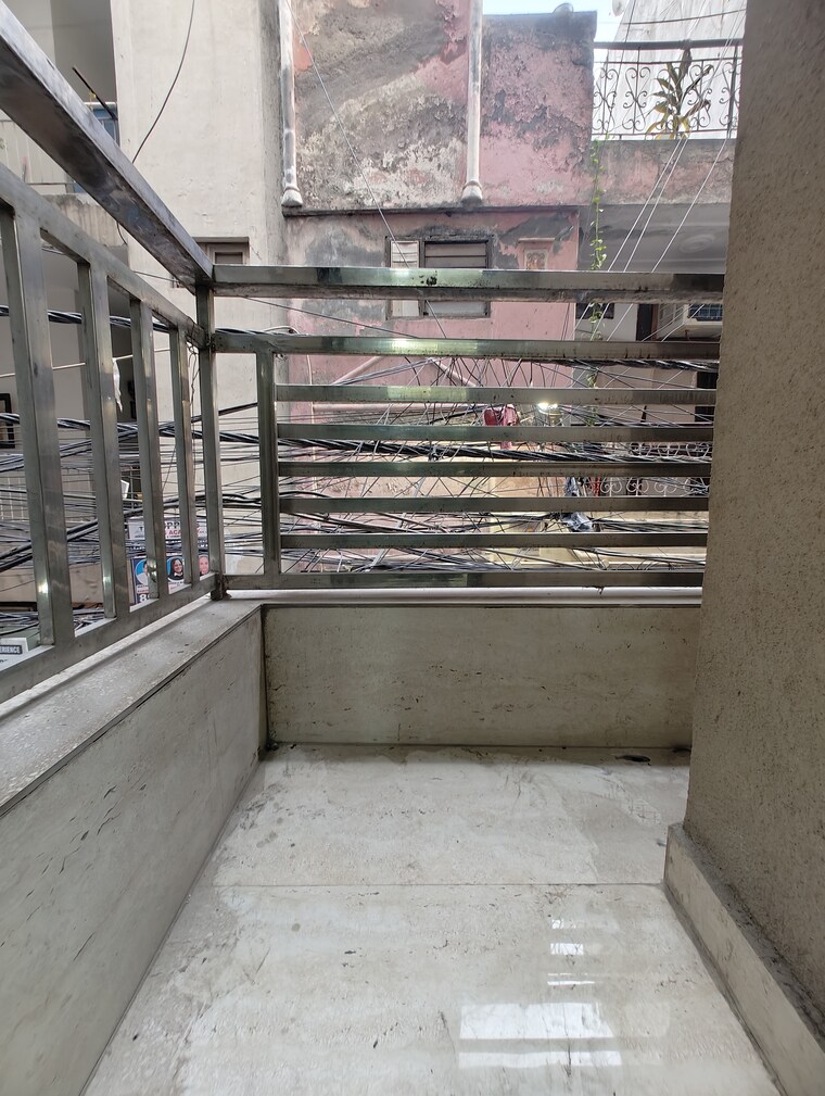 Balcony, govindpuri 2 Bedroom 600 Sq.Ft. Builder Floor In Govindpuri Delhi 8975712