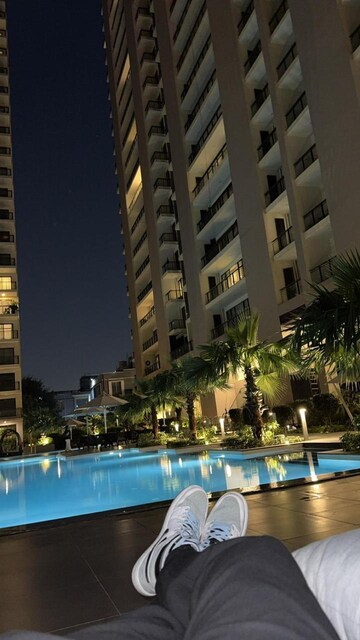 4 BHK Apartment – Exterior View View at Suncity Platinum Towers, Sector 28 - for Sale