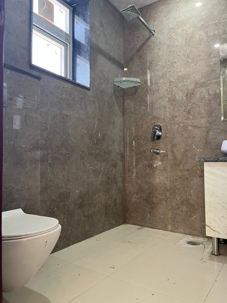 Bathroom, sector 57 3 Bedroom 2600 Sq.Ft. Builder Floor In Sector 57 Gurgaon 8975742