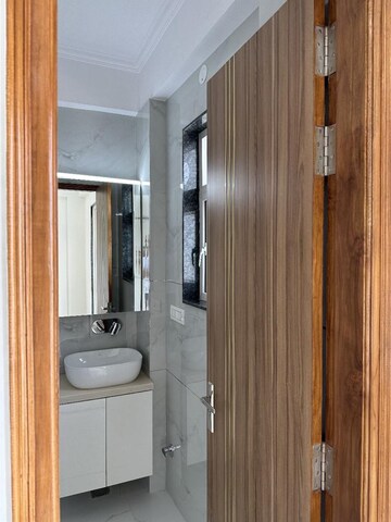 Bathroom in 3 BHK Builder Floor at Sector 57 – for Rent