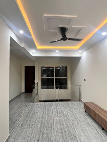 4 BHK Villa at Unishire Esplanade, Thanisandra Main Road – for Rent