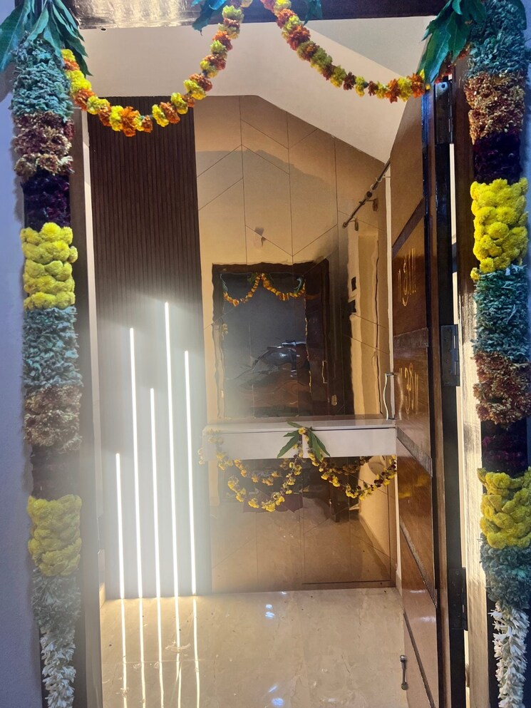 Other, unishire-esplanade 4 Bedroom 3800 Sq.Ft. Villa In Thanisandra Main Road Bangalore 8975744