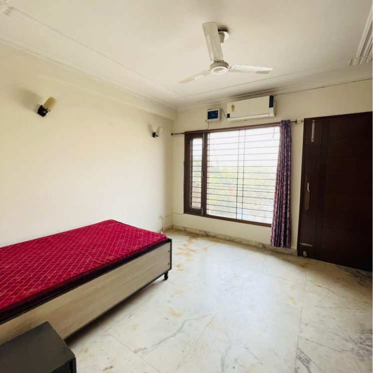 Room, saket 1 Bedroom 500 Sq.Ft. Builder Floor In Saket Delhi 8975757