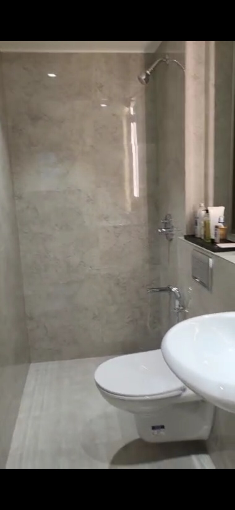 Bathroom, kalpataru-radiance 2 Bedroom 900 Sq.Ft. Apartment In Goregaon West Mumbai 8975758