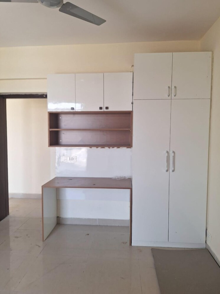 undefined, ild-grand 3 Bedroom 1976 Sq.Ft. Apartment In Sector 37c Gurgaon 8975807