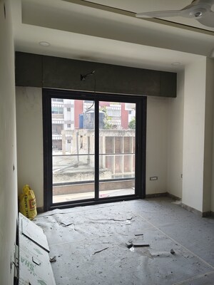 Room in 6 BHK Villa at Tilak Nagar – for Sale