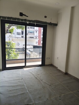 Room in 6 BHK Villa at Tilak Nagar – for Sale
