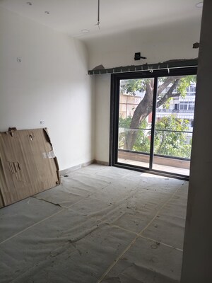 Room in 6 BHK Villa at Tilak Nagar – for Sale