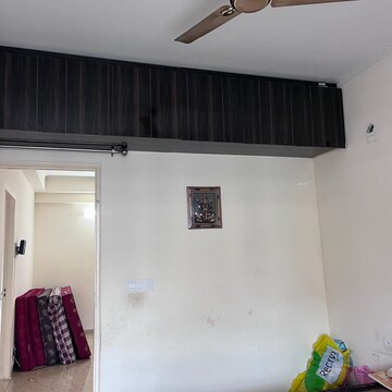 Furnished Amenities in 3 BHK Apartment at Gaur Atulyam, Omicron I Greater Noida – for Rent