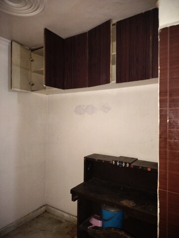 Kitchen in 1.5 BHK Independent House at Shiv Shakti Apartments Noida, Sector 71 – for Rent