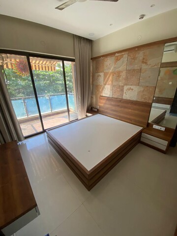 Room in 3 BHK Apartment at Nibm Road – for Sale