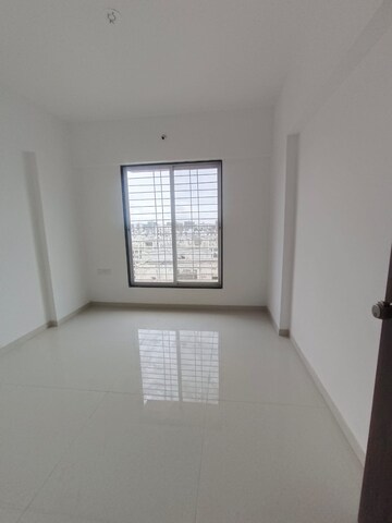 Room in 2 BHK Apartment at Urban Skyline Phase 1, Ravet – for Rent