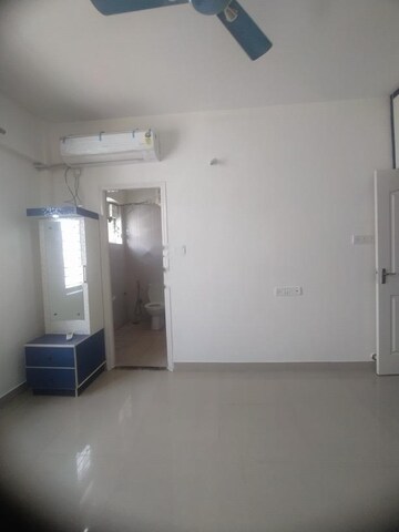 Room in 2 BHK Apartment at SV Brindavanam, Panathur – for Rent