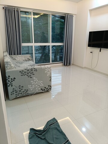 1.5 BHK Apartment For Rent in Sheth Midori, Dahisar East