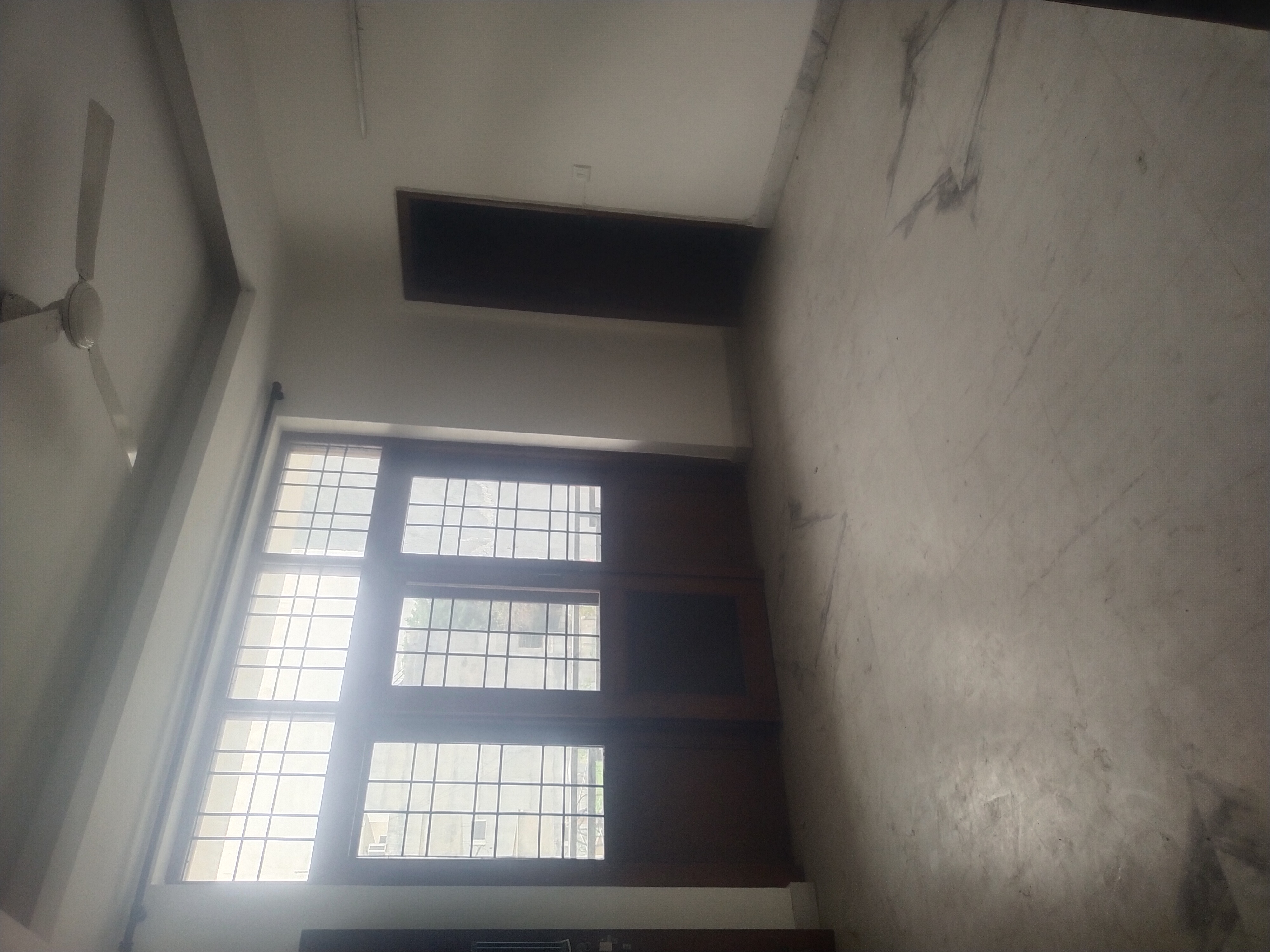 2 BHK Builder Floor For Rent in Sector 43