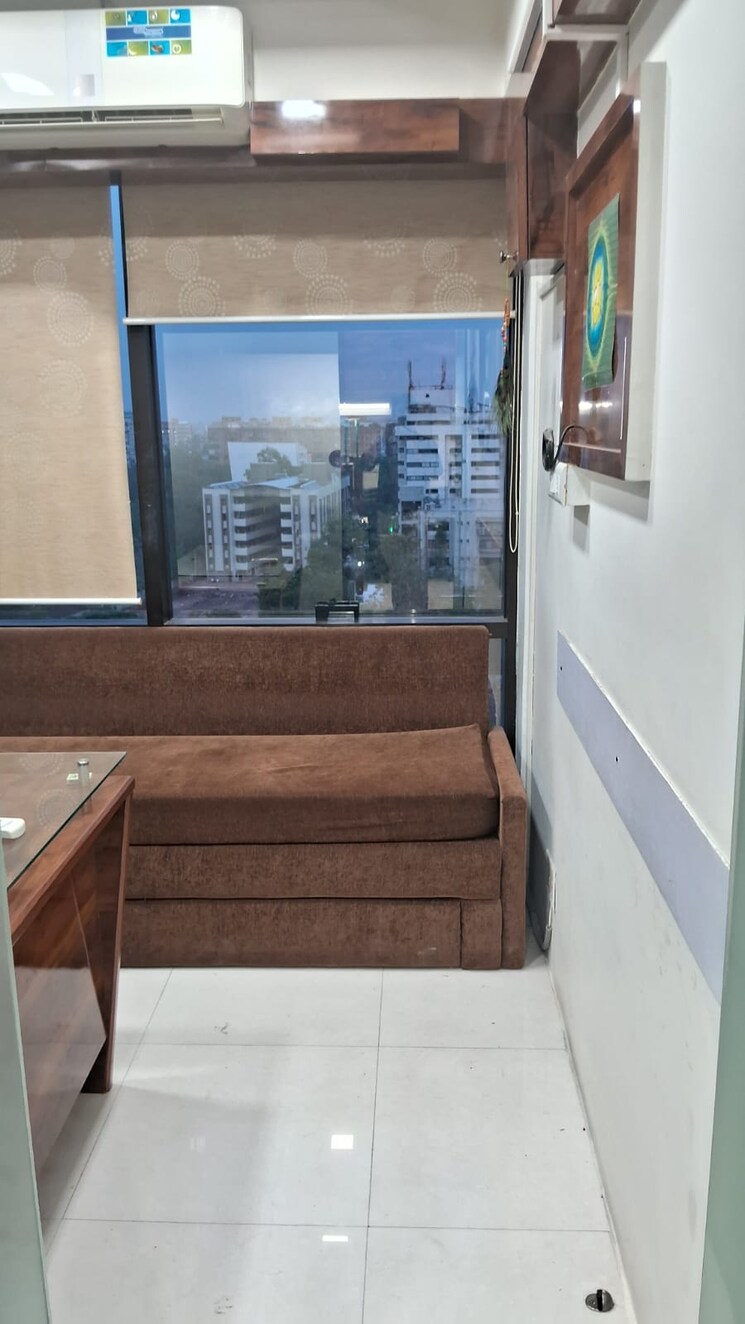 undefined, thaltej Commercial Office Space 510 Sq.Ft. In Thaltej Ahmedabad 8976010