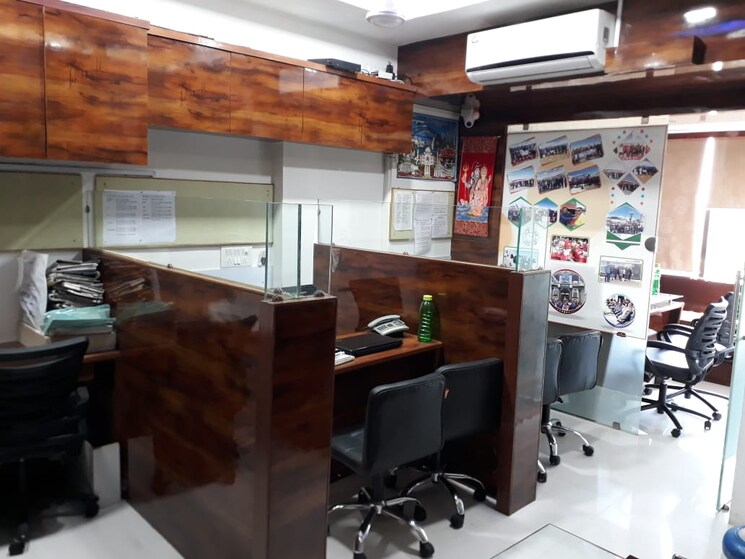 Team Area, thaltej Commercial Office Space 510 Sq.Ft. In Thaltej Ahmedabad 8976010