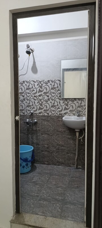 Bathroom in 1 BHK Apartment at Nallurhalli – for Rent