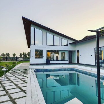  Plot – Exterior View View at Sector 150 - for Sale