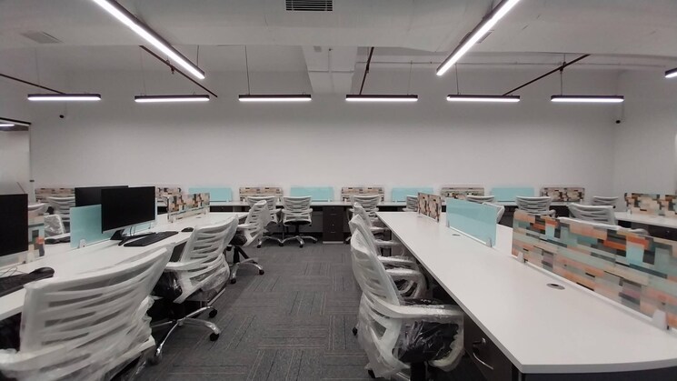 Team Area, wakadewadi Commercial Office Space 2100 Sq.Ft. In Wakadewadi Pune 8976110