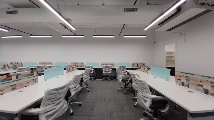 Team Area, wakadewadi Commercial Office Space 2100 Sq.Ft. In Wakadewadi Pune 8976110