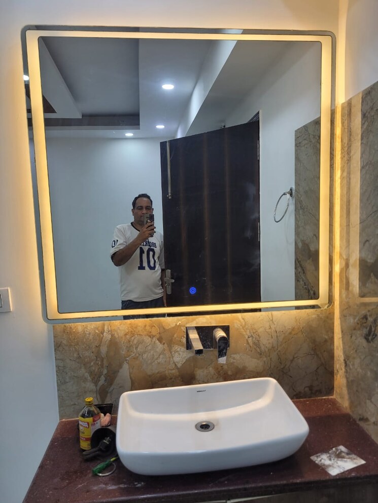 undefined, hari nagar 3 Bedroom 200 Sq.Yd. Builder Floor In Hari Nagar Delhi 8976196