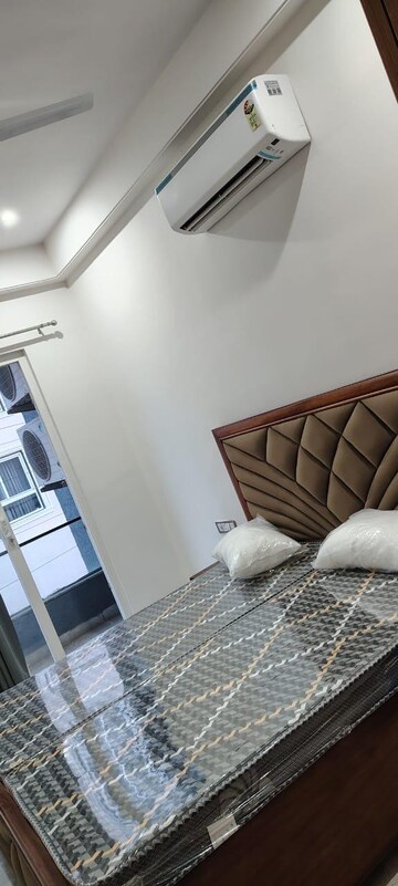 Bedroom in 1 BHK Builder Floor at Sushant Lok 2, Sector 57 – for Rent