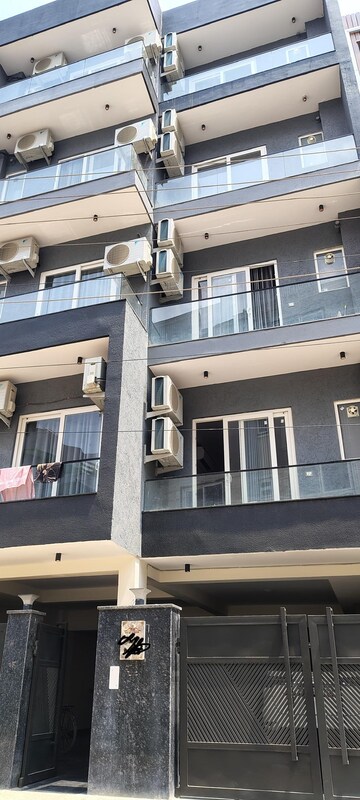 1 BHK Builder Floor – Exterior View View at Sushant Lok 2, Sector 57 - for Rent