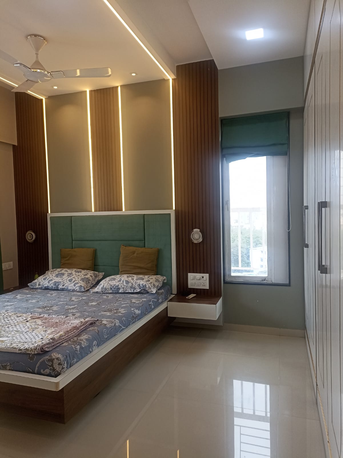 3 BHK Apartment For Sale in Parinee Adney