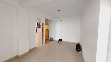 Room in 2 BHK Apartment at Sodepur – for Rent
