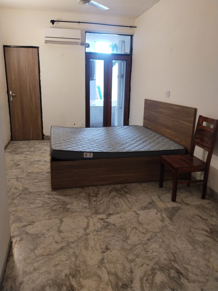 Bedroom, unitech-escape 3 Bedroom 1983 Sq.Ft. Apartment In Sector 50 Gurgaon 8976231