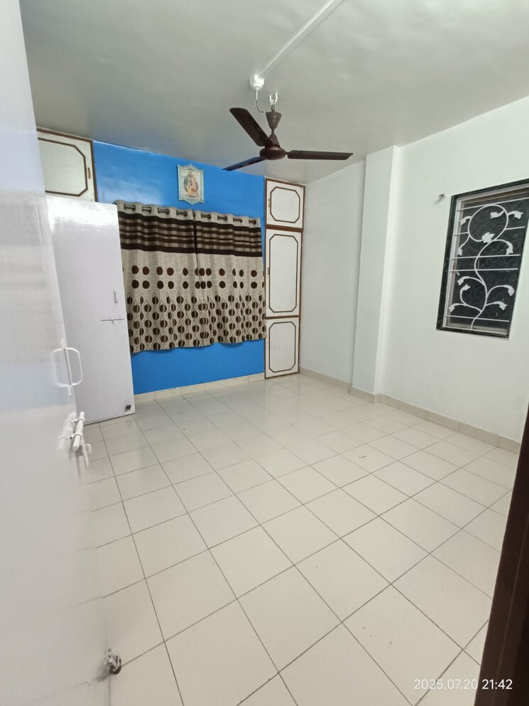 Bathroom, siddhivinayak-residency-tingre-nagar 2 Bedroom 1500 Sq.Ft. Apartment In Tingre Nagar Pune 8976247