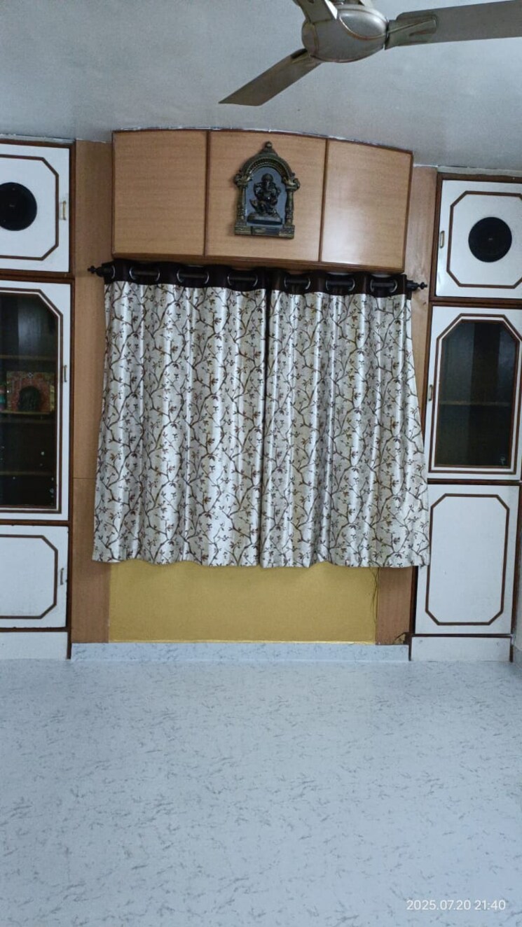 Living Room, siddhivinayak-residency-tingre-nagar 2 Bedroom 1500 Sq.Ft. Apartment In Tingre Nagar Pune 8976247