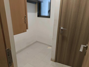 Room in 4 BHK Apartment at Lodha Trump Tower, Worli – for Sale