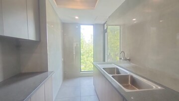 Building Lobby in 4 BHK Builder Floor at Sector 14 – for Sale
