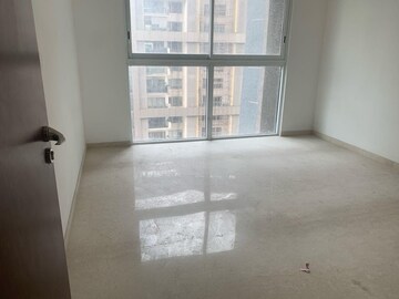 Room in 4 BHK Apartment at Lokhandwala Minerva Mahalaxmi, Mahalaxmi – for Sale