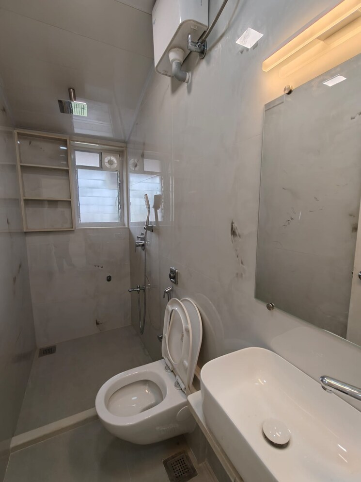 Bathroom, srishti-oasis-phase-i 2 Bedroom 645 Sq.Ft. Apartment In Bhandup West Mumbai 8976312