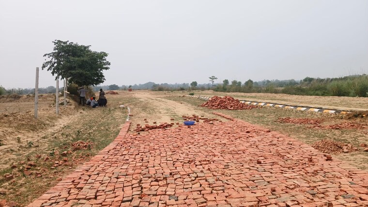 undefined, sultanpur road  1000 Sq.Yd. Plot In Sultanpur Road Lucknow 8976331