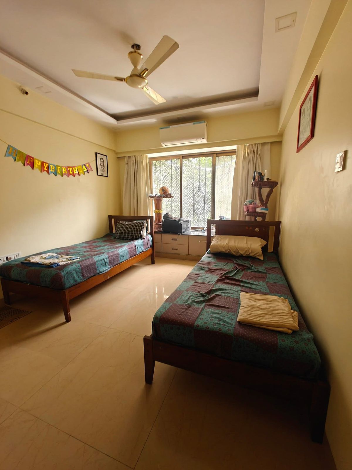 2 BHK Apartment For Rent in Satra Rehana Heights CHS