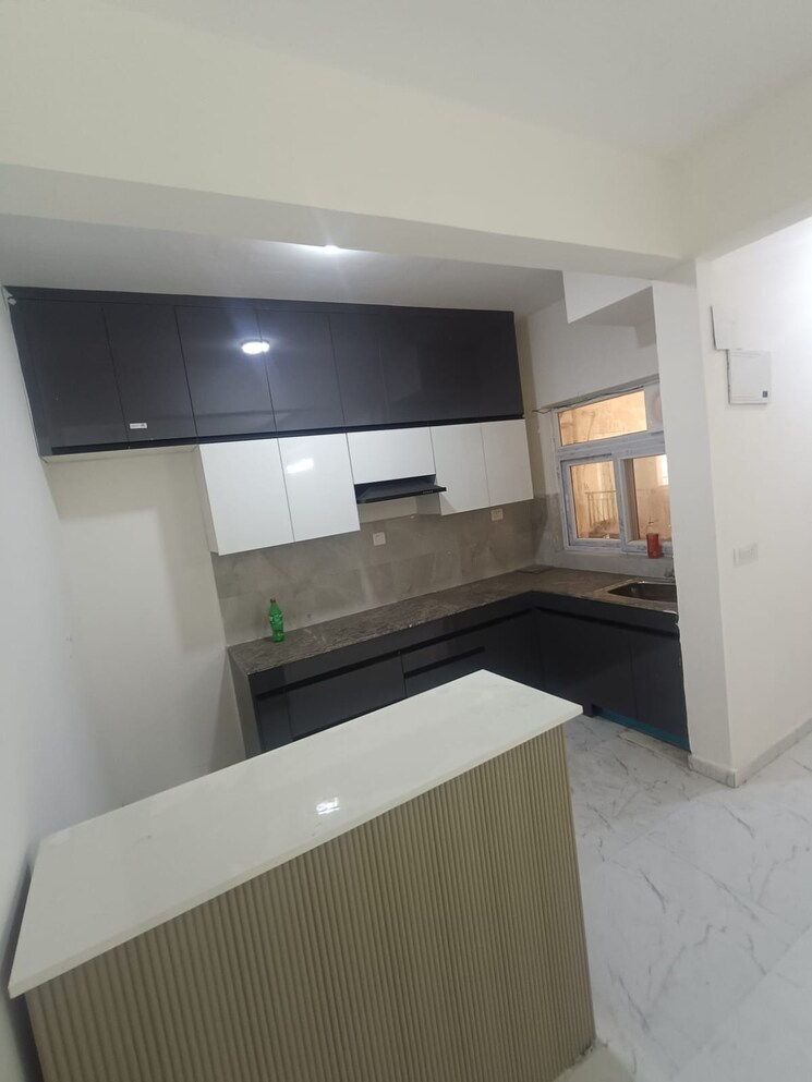 Kitchen, pivotal-paradise 2 Bedroom 686 Sq.Ft. Apartment In Sector 62 Gurgaon 8976407