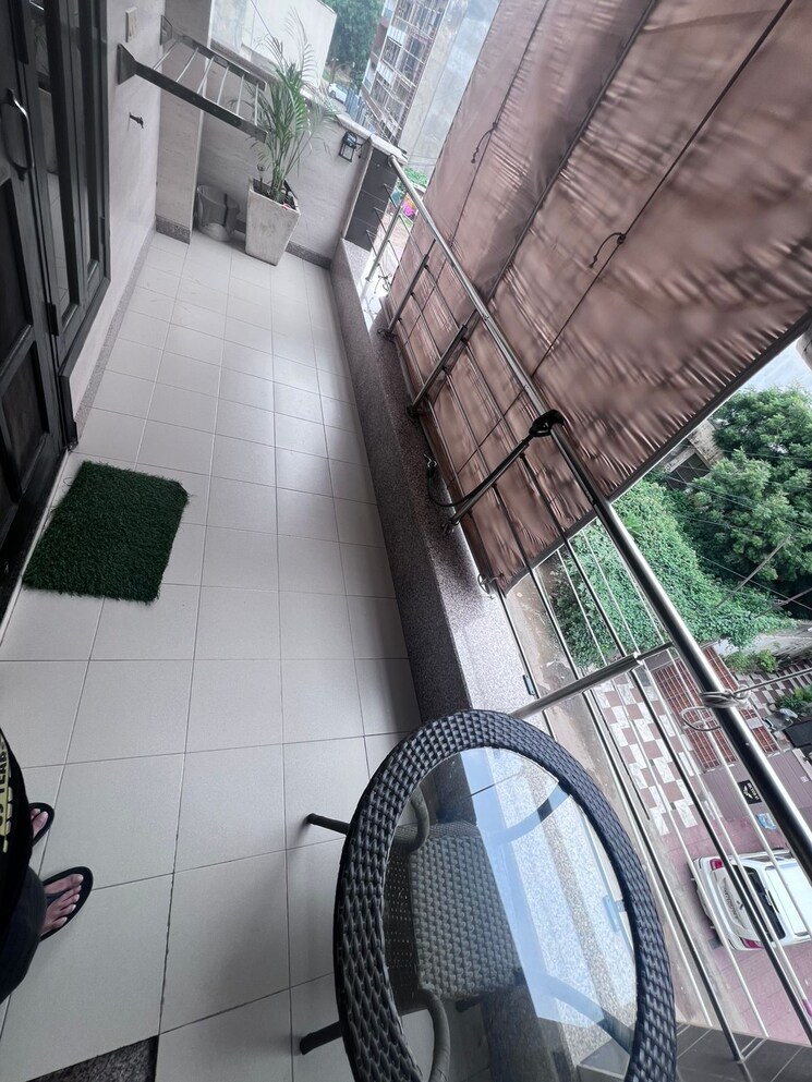 Balcony, sector 43 1 Bedroom 700 Sq.Ft. Builder Floor In Sector 43 Gurgaon 8976363