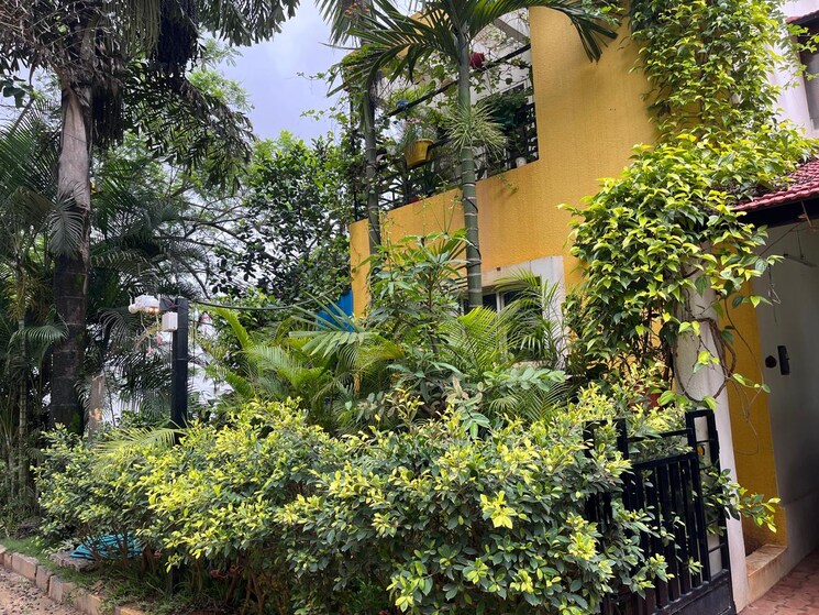 Garden, celebritys-golden-treasure 3 Bedroom 1600 Sq.Ft. Villa In Electronic City Phase I Bangalore 8976391