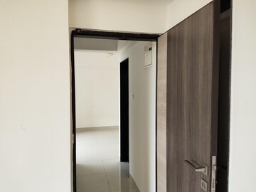 Room in 1 BHK Apartment at Crystal Palace CHS Dahisar, Dahisar West – for Rent